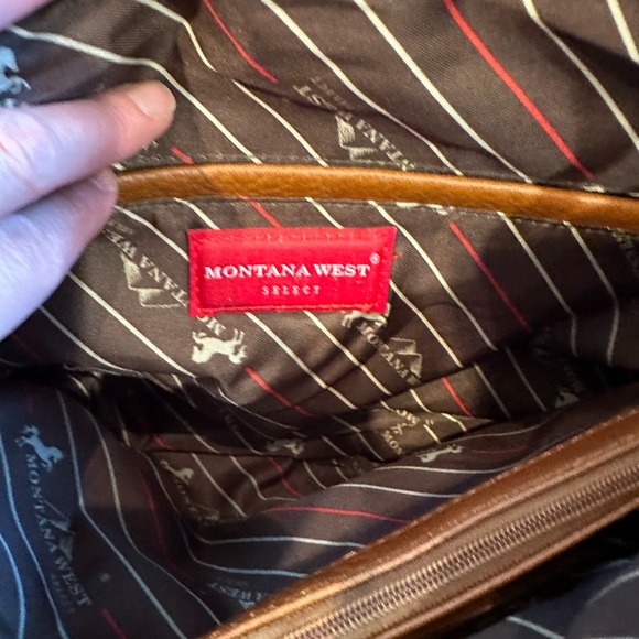 ❤️Montana West Vegan Leather Studded Handbag NWT! Gorgeous! - Picture 6 of 11